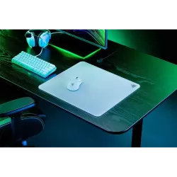 RAZER Atlas Tempered Glass Gaming Mouse Mat RAZER Atlas Tempered Glass Gaming Mouse Mat