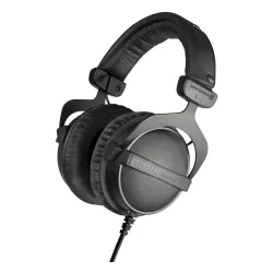 Beyerdynamic DT 770 PRO 250 Ohm Limited Black Edition Studio Headphone